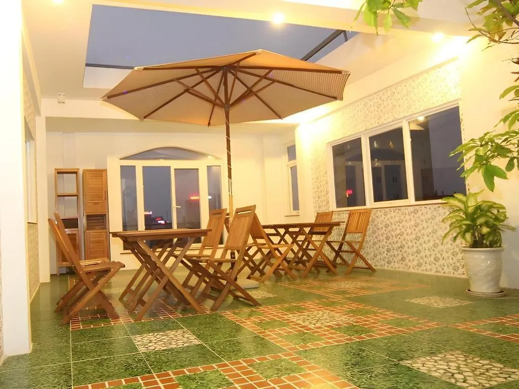 Omega Da Nang Beach Hotel