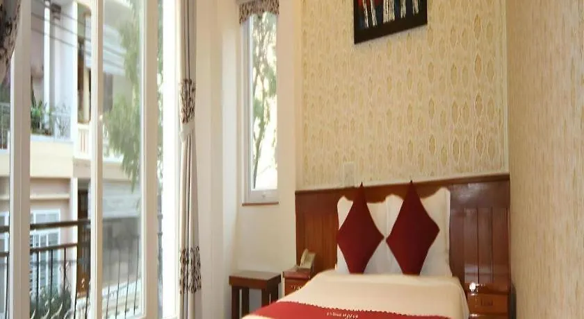 Omega Da Nang Beach Hotel Vietnam