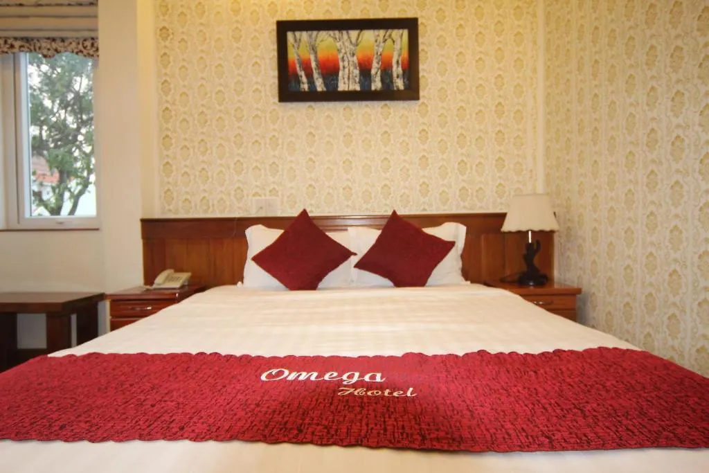 Omega Da Nang Beach Hotel