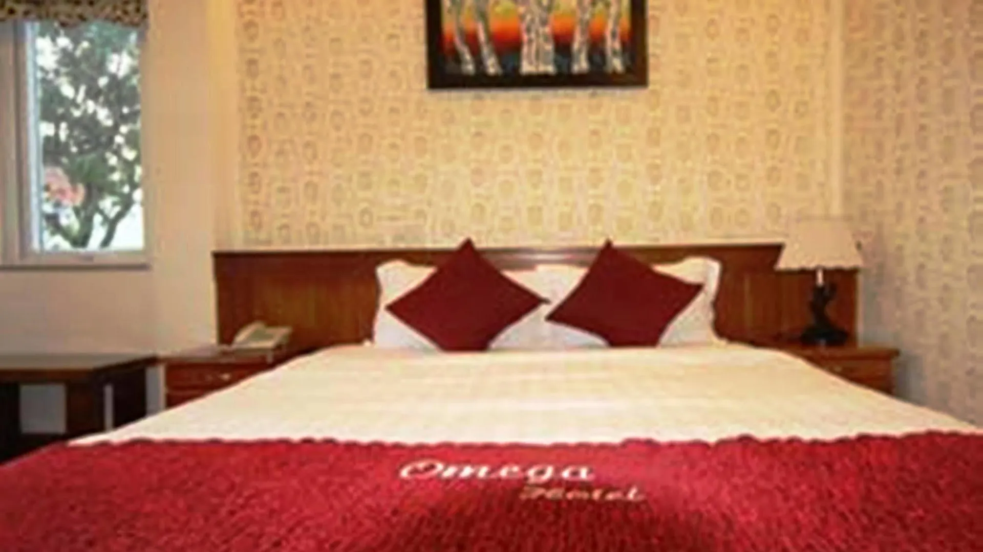 Omega Da Nang Beach Hotel