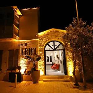 Otel Ariel Alacati ***